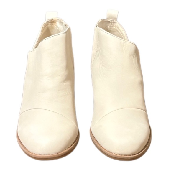 Toms Cream Leather Wedge Shoes - Picture 7 of 10